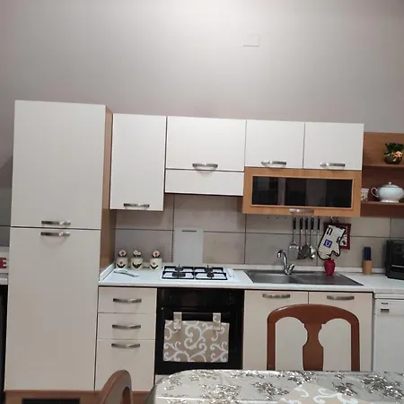 Etna Apartment *